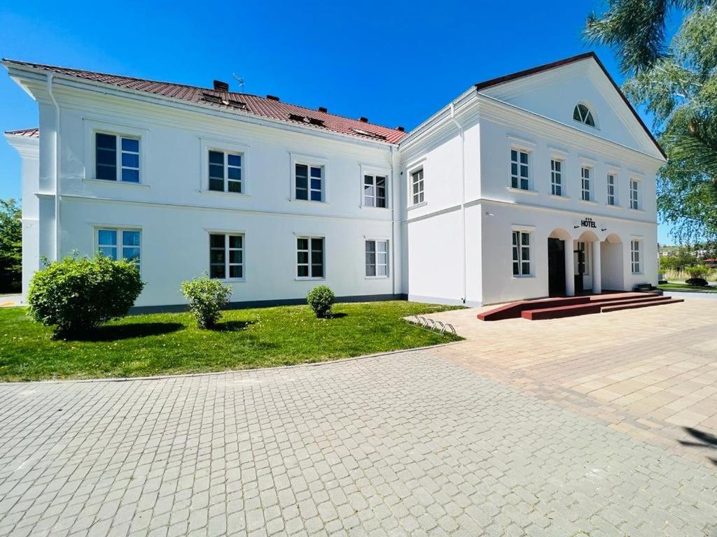 Nad Stara Nida *** Hotel Pinczow Exterior photo
